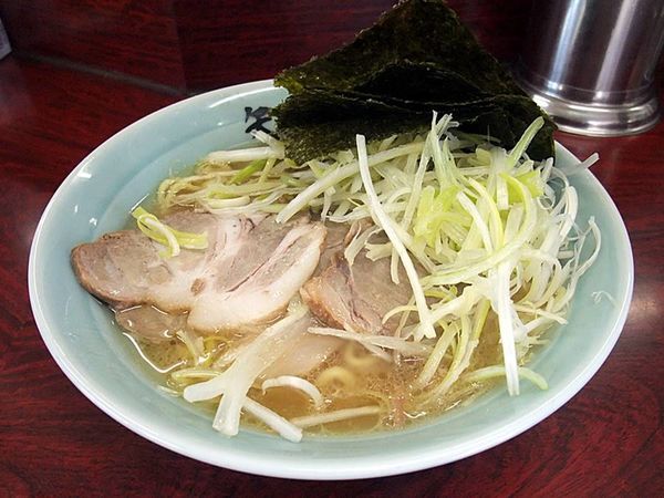 「矢口家ラーメン（全部乗せ）」@矢口家 平塚店の写真