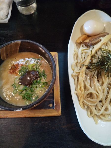 「ストロング（味玉付き）」@豚そば ぎんや 黒川本店の写真