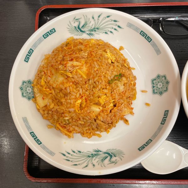 「キムチ炒飯」@日高屋 神田南口店の写真