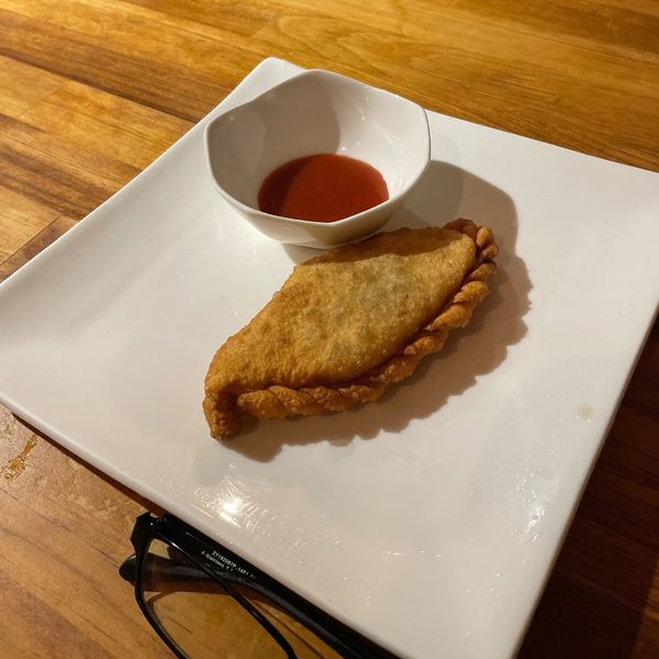 「ホーショール（羊肉揚げ餃子）」@シリンゴルの写真