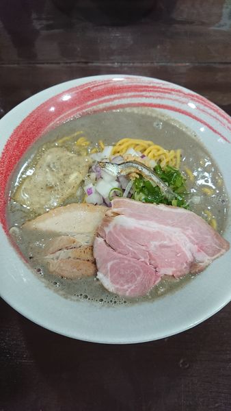 「みそにぼしらあめん+ニボバター」@鬼ぼしの写真