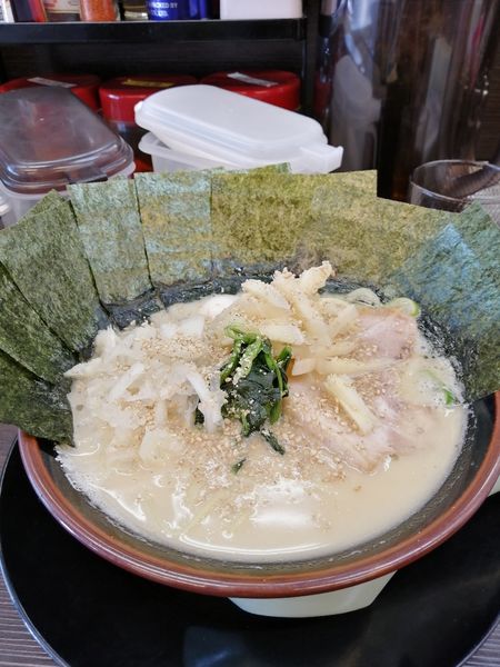 「ラーメン（海苔増し）」@横浜家系ラーメン 大黒家の写真