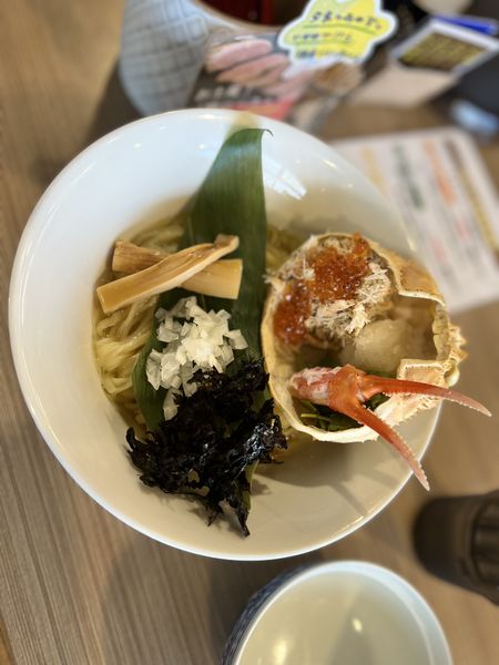 「ベニズワイガニの芳醇和え麺1000円」@㐂りん食堂の写真
