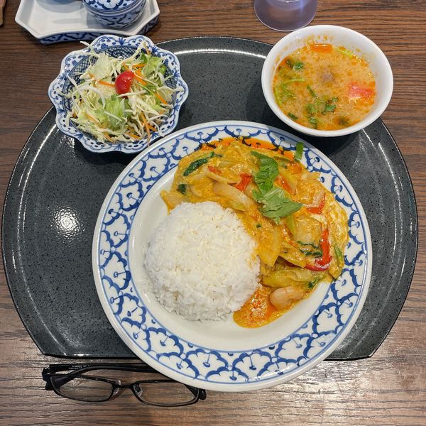 「ポンカリーセット」@メナムのほとり 神保町テラススクエア店の写真