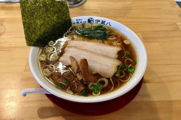 「中華そば(醤油・並) 750円」@築地の中華そば 伊蔵八の写真