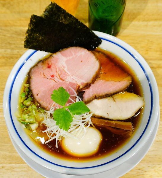 「特製中華そば（醤油）＋ビール」@手打式超多加水麺 ののくらの写真