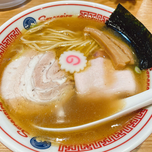 「中華そば」@ソラノイロ ARTISAN NOODLESの写真