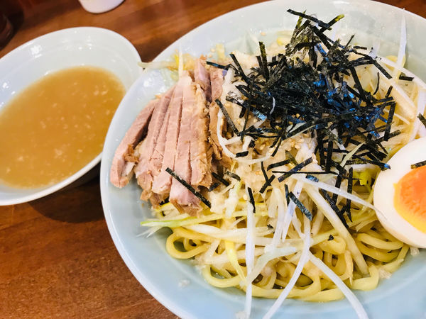 「辻〇ねぎまぜそば 800円 中盛 100円」@らぁ麺 辻〇の写真