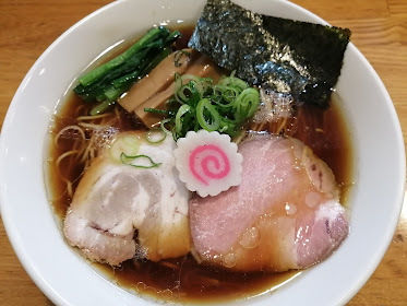 「軍鶏しなそば(800)」@しなそば 天味の写真