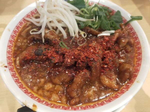 「辛い肉汁麺」@肉汁麺ススム 新橋店の写真