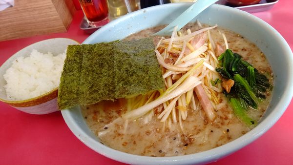 「ネギラーメン塩&半ライス」@ラーメンショップ 結城本店の写真