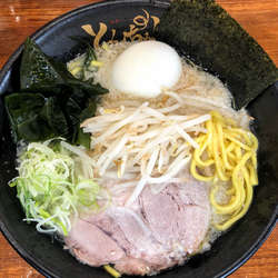 ラーメン（塩）673円替玉無料