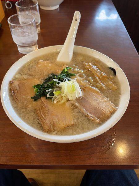 「白の中華そば チャーシュー3枚トッピング」@中華そば 伊藤商店 利府店の写真