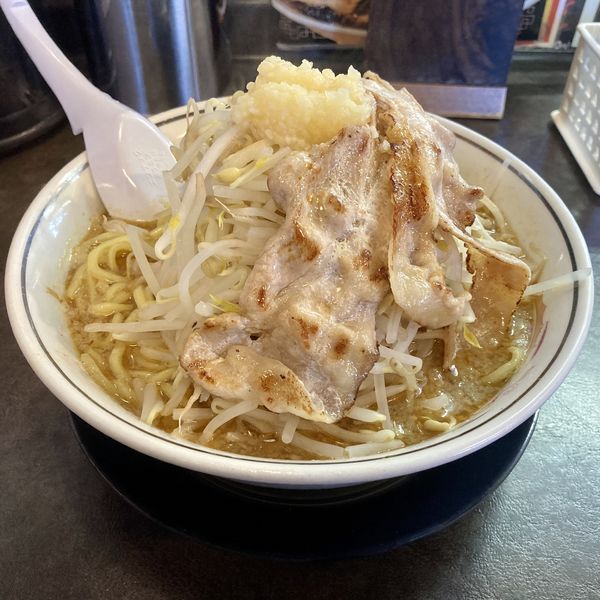 「ハル二郎 大（ニンニク）￥880」@ハルピンラーメン 富士見諏訪南IC店の写真