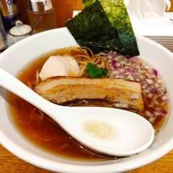 鶏煮干しそば（980円）