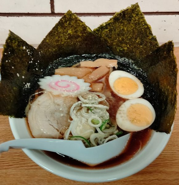 「スペシャル佐野ラーメン」@駅そば大宮の写真
