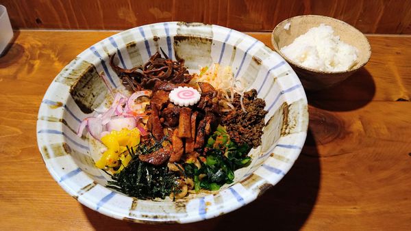 「炙りチーズルージャン麺＋半ライス」@口樂の写真