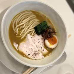 濃鷄湯麺(太麺)900円
