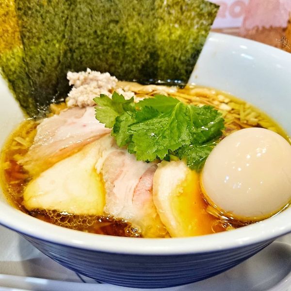 「特製醤油鶏そば、替玉」@鶏そばムタヒロの写真