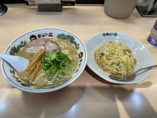 「チャーハン定食」@天下一品 立川店の写真