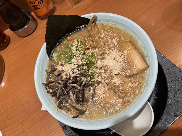 「天外天ラーメン950円」@天外天 東京ラーメンストリート店の写真