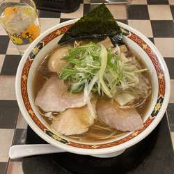 特性中華そば　1130円