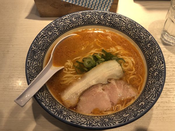 「朝ラー　辛味噌」@麺屋カモメ亭の写真