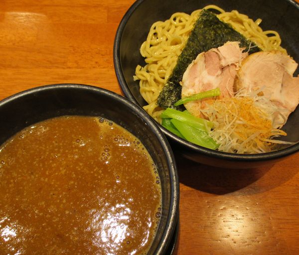 「濃厚エビ豚骨つけ麺　（小）800円」@魚貝中華そば 西尾久さんごの写真