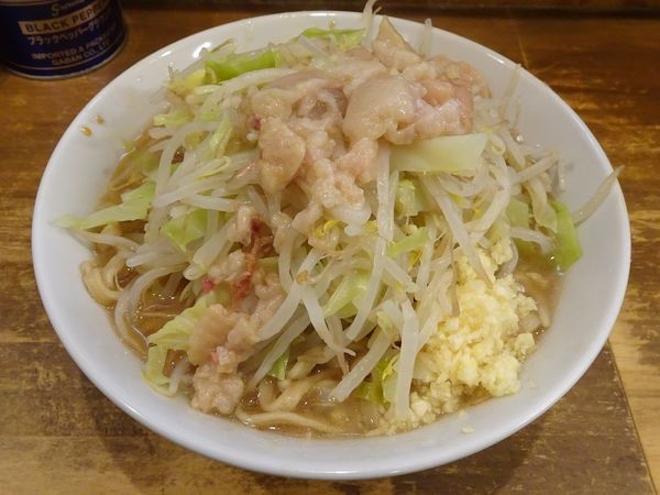 「小ラーメン（750円）ヤサイニンニクアブラ」@ラーメン二郎 前橋千代田町店の写真