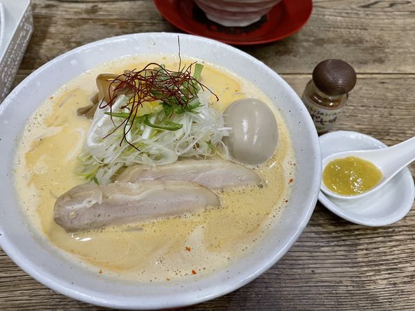 「万葉柚子みそラーメン＋味玉」@麺家 ゐをりの写真