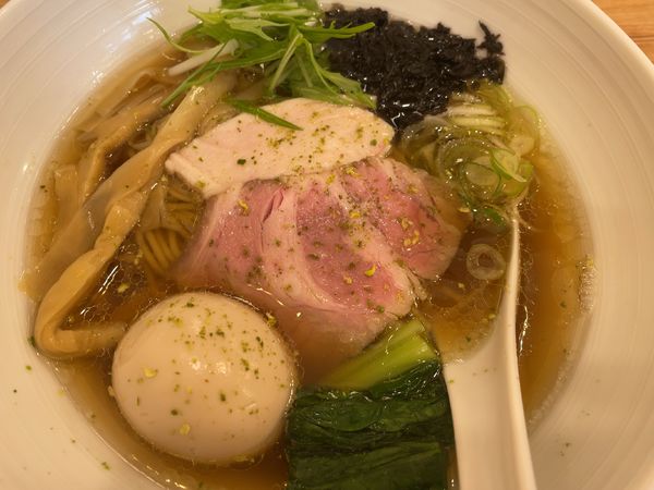 「山椒白醤油味玉そば1000円」@中華そば きなりの写真