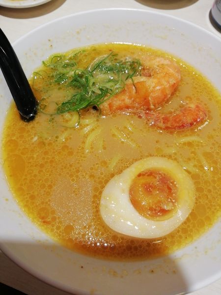 「コク旨えび味噌ラーメン」@魚べい 川越クレアモール店の写真