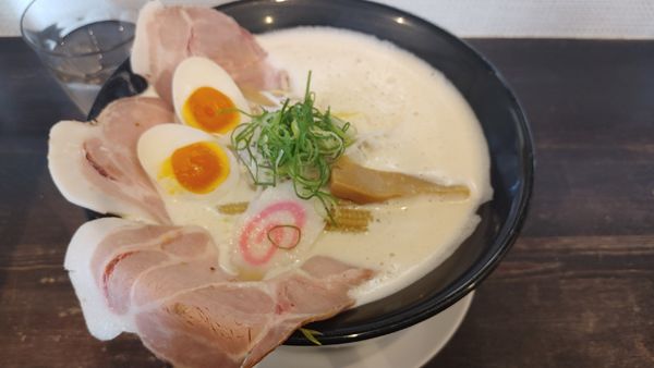 「チキン野郎全部のせ」@らーめんチキン野郎 草津店の写真