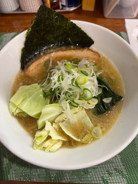 「まろやか豚骨　醤油」@らぁめん 椰斗の写真