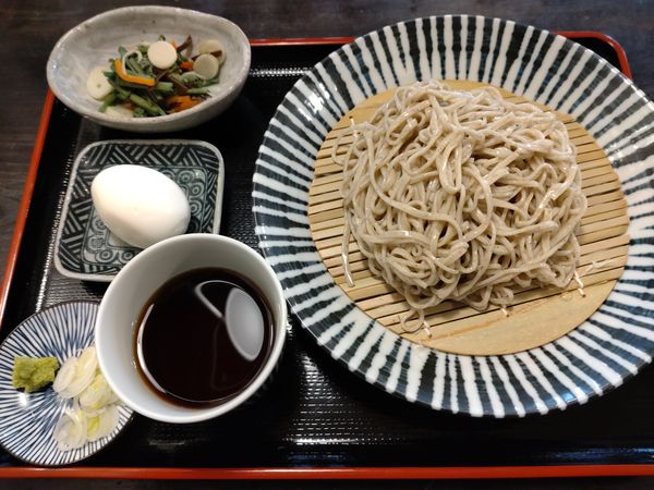 「もり そば（おまけ付き）　３８０円」@雷神の写真