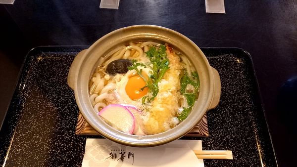 「鍋焼うどん」@和風お食事処 御華門の写真