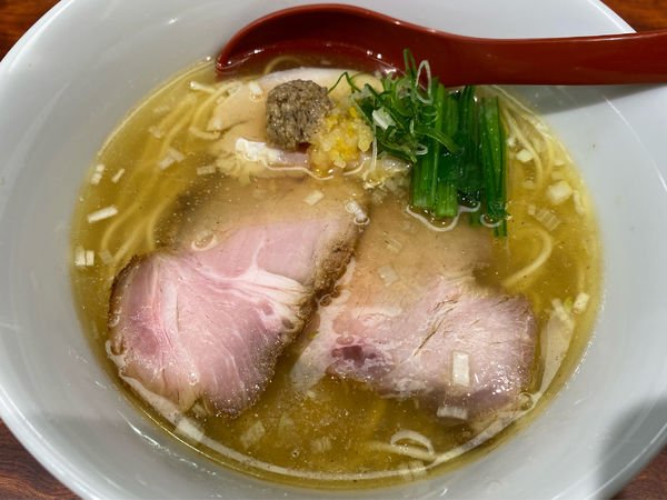 「塩そば」@三馬路 東京店の写真