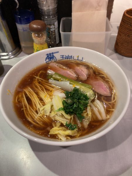 「鴨と深谷ねぎの醤油らぁめん」@中華蕎麦 瑞山(ZUIZAN)の写真