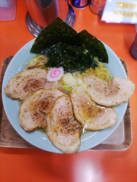 「炙りとろチャーシュー  ﾒﾝﾏ抜き」@ラーメンショップ 鷲宮店の写真