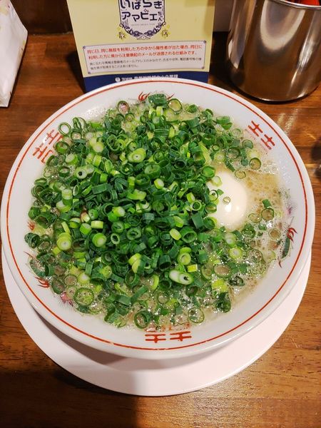 「豚骨ラーメン(ﾊﾞﾘｶﾀ)+味玉+ネギ+替玉２回  キクラゲ抜き」@ラーメン池田の写真