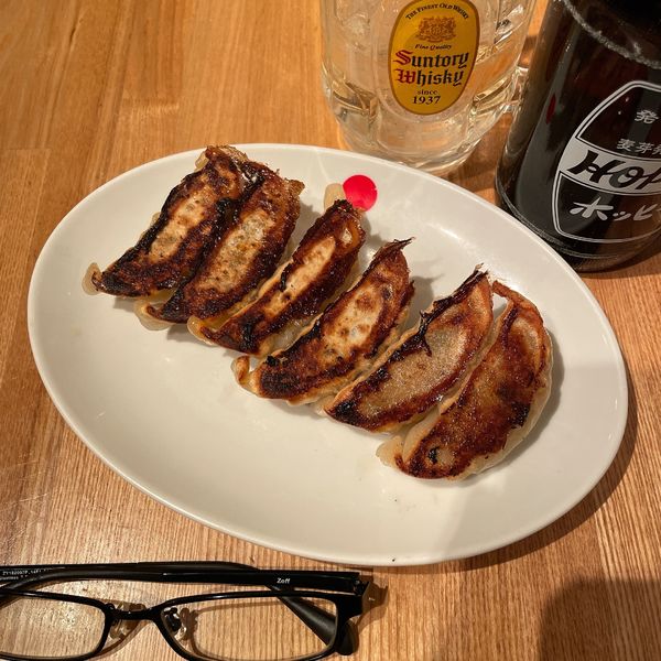 「焼き餃子（ニンニク・ニラあり）」@ぎょうざいってん 神田本店の写真