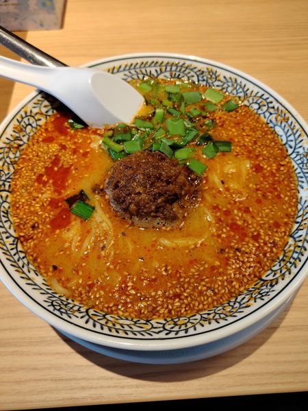 「白胡麻担々麺」@丸源ラーメン 大泉学園店の写真