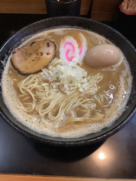 「煮干ラーメン 850円」@らぁ麺家康 千城台店の写真