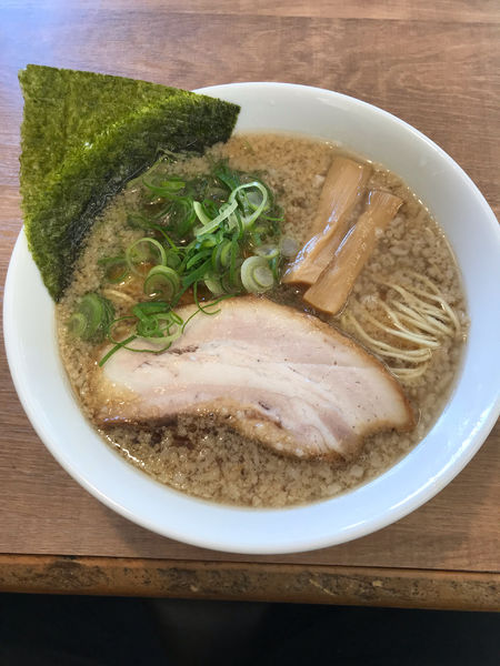 「醤油ラーメン」@背脂醤油ラーメン まる星 開成店の写真