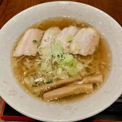 中華そば（写真）＋特製醤油中華そば