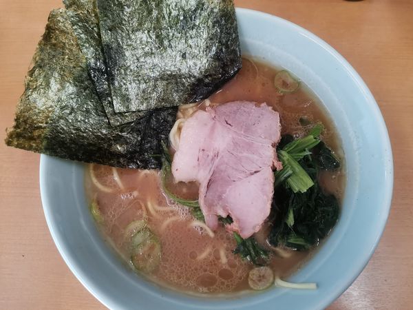 「ラーメン並」@横浜らーめん 武蔵家 綾瀬店の写真