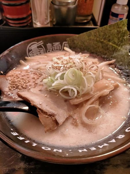 「とん塩ラーメン」@麺屋 白鬚の写真