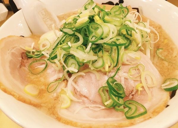 「醤油ラーメン」@超ごってり麺 ごっつ 秋葉原店の写真