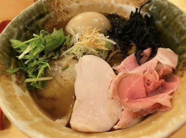 「特製焼きあご塩ラーメン」@焼きあご塩らー麺 たかはし 新宿本店の写真