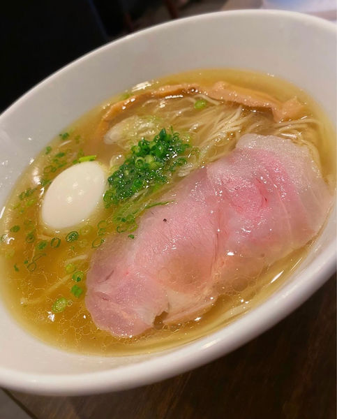 「味玉塩ラーメン」@町田汁場 しおらーめん 進化の写真